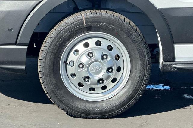 Photo of 2025  Ford Transit-350