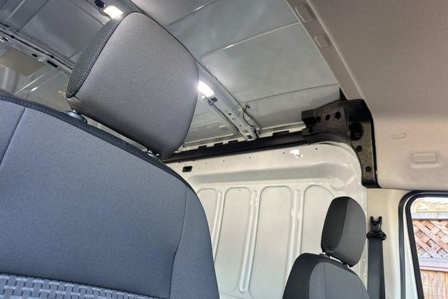 Photo of 2025  Ford Transit-350