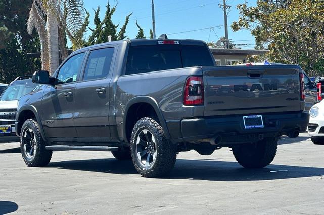 Photo of 2020 Granite Crystal Metallic Clearcoat RAM 1500