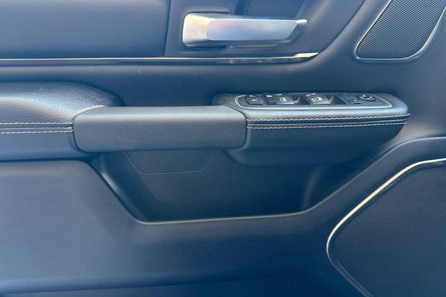Photo of 2020 Granite Crystal Metallic Clearcoat RAM 1500