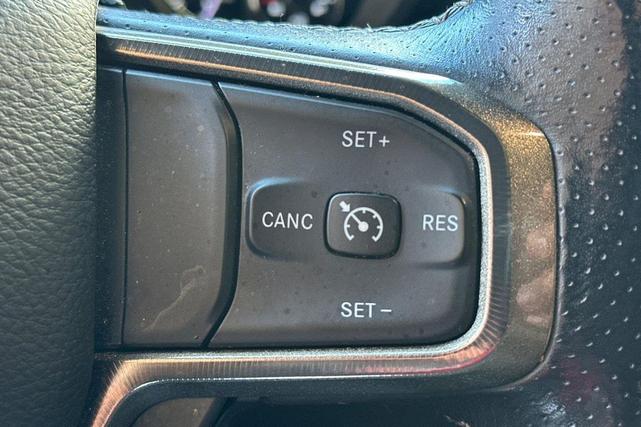 Photo of 2020 Granite Crystal Metallic Clearcoat RAM 1500