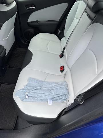 Photo of 2018 Blue Crush Metallic Toyota Prius
