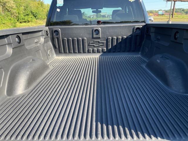 Photo of 2018 Black Chevrolet Silverado 1500