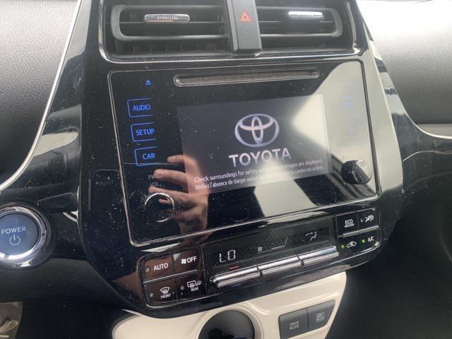 Photo of 2017 Classic Silver Toyota Prius