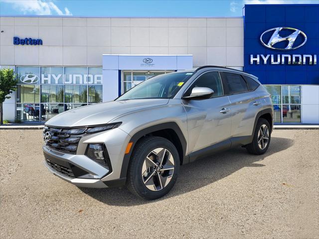 Photo of 2025 Shimmering Silver Hyundai TUCSON