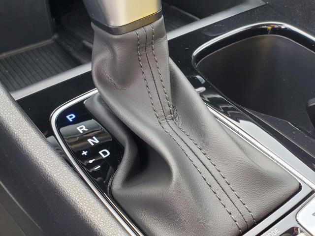 Photo of 2025 Shimmering Silver Hyundai TUCSON
