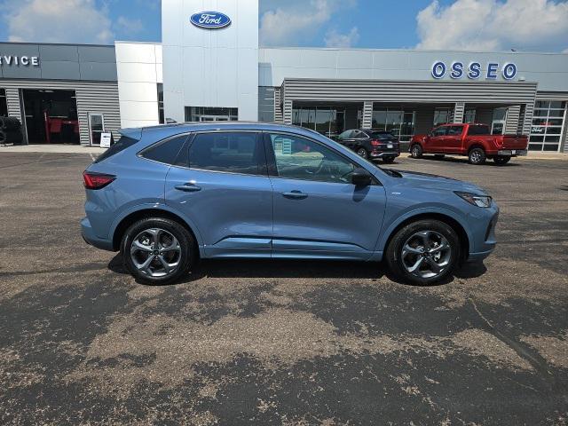 Photo of 2024 Vapor Blue Metallic Ford Escape