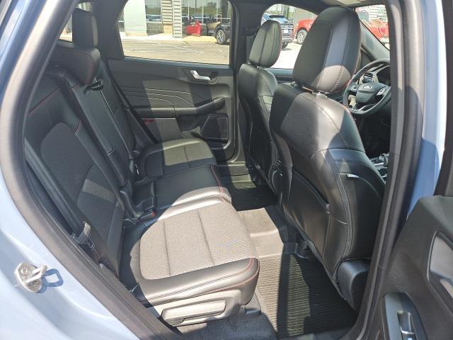 Photo of 2024 Vapor Blue Metallic Ford Escape