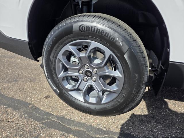 Photo of 2025 Oxford White Ford Maverick