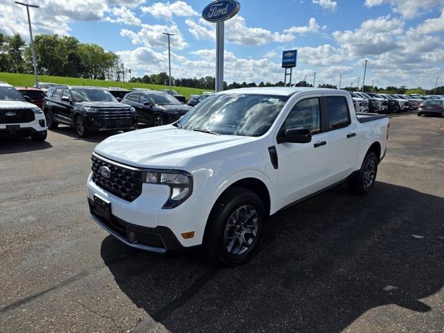 Photo of 2025 Oxford White Ford Maverick