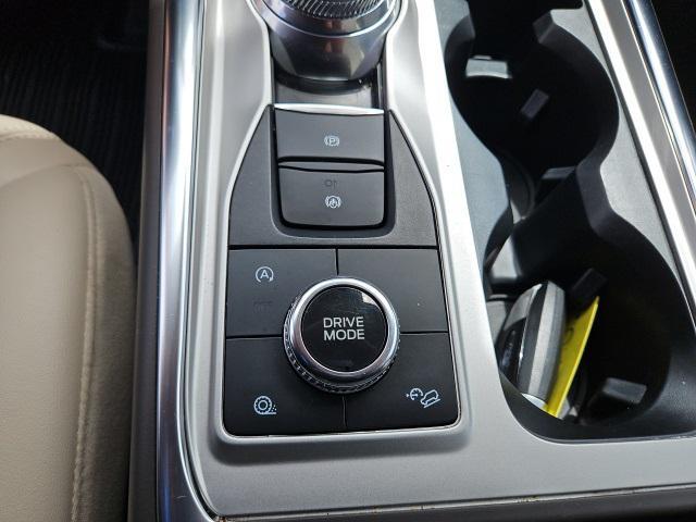 Photo of 2023 Agate Black Metallic Ford Explorer