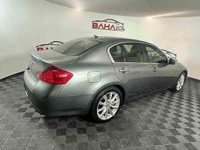 Photo of 2010 Graphite Shadow INFINITI G37