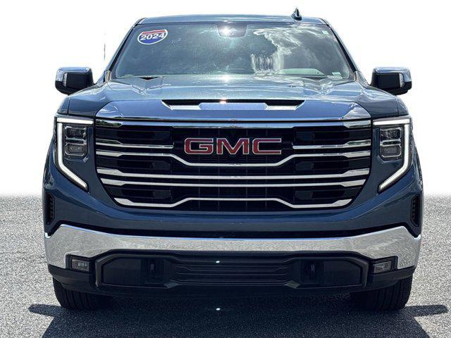 Photo of 2024 Downpour Metallic GMC Sierra 1500