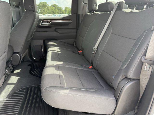 Photo of 2025 Summit White GMC Sierra 1500