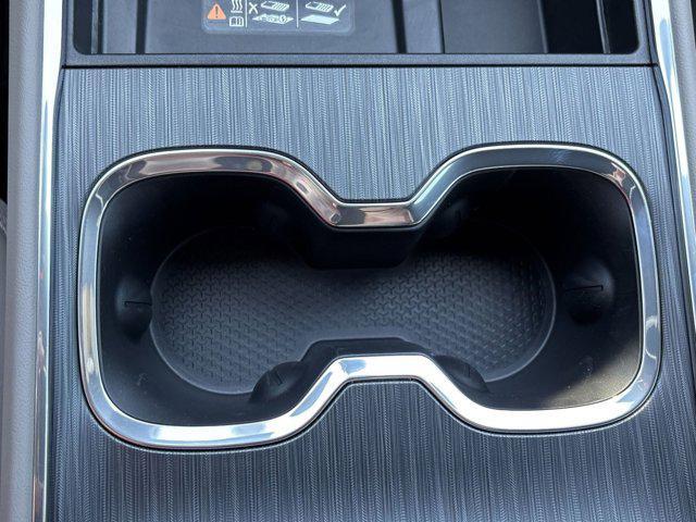 Photo of 2025 Summit White GMC Acadia