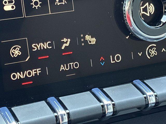 Photo of 2025 Summit White GMC Acadia