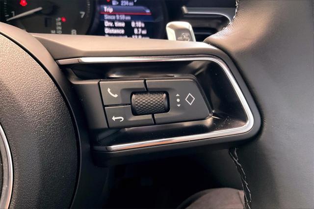 Photo of 2024 Gentian Blue Metallic Porsche Macan