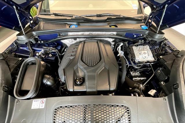 Photo of 2024 Gentian Blue Metallic Porsche Macan