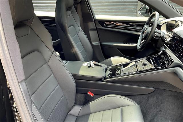 Photo of 2024 Black Porsche Panamera