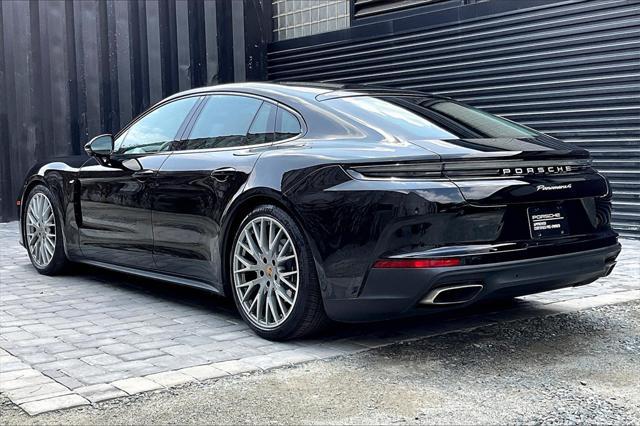 Photo of 2024 Black Porsche Panamera