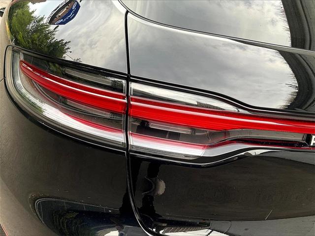 Photo of 2022 Black Porsche Macan