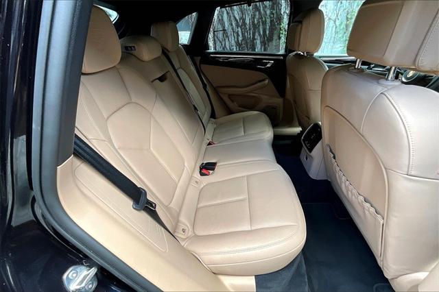 Photo of 2025 Jet Black Metallic Porsche Macan