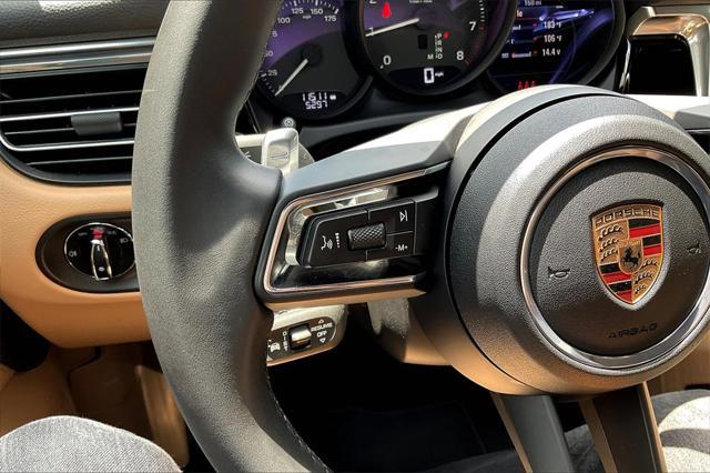 Photo of 2025 Jet Black Metallic Porsche Macan