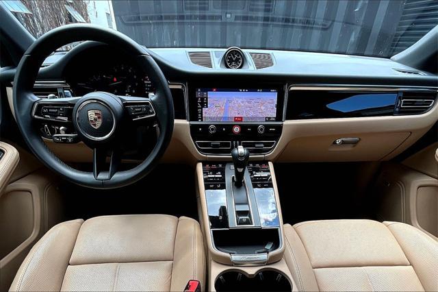 Photo of 2025 Jet Black Metallic Porsche Macan