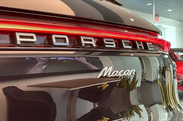 Photo of 2025 Jet Black Metallic Porsche Macan