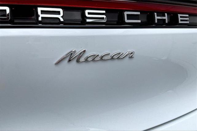 Photo of 2025 Carrara White Metallic Porsche Macan