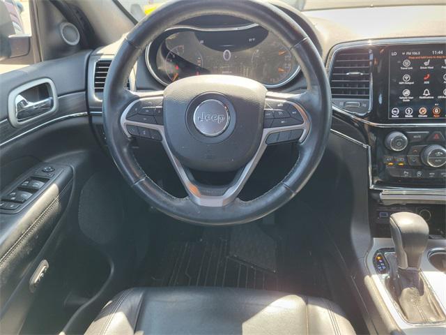 Photo of 2019 Velvet Red Pearlcoat Jeep Grand Cherokee
