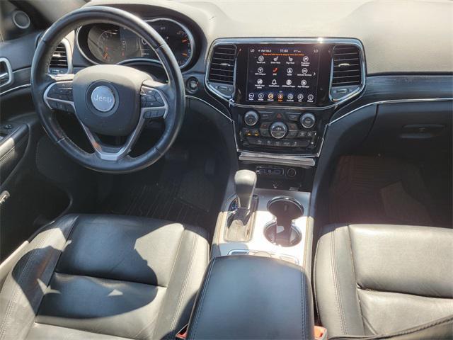 Photo of 2019 Velvet Red Pearlcoat Jeep Grand Cherokee