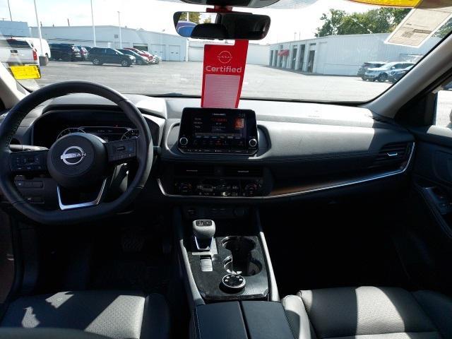 Photo of 2024 Baja Storm Metallic Nissan Rogue