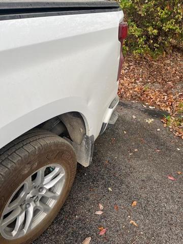 Photo of 2021 White Chevrolet Silverado 1500
