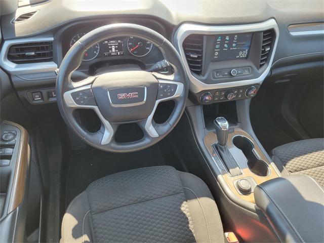 Photo of 2018 Black Cherry Metallic GMC Acadia