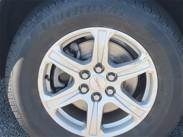 Photo of 2018 Black Cherry Metallic GMC Acadia