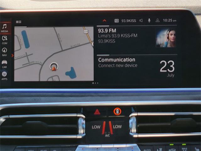 Photo of 2019 Black Sapphire Metallic BMW X5