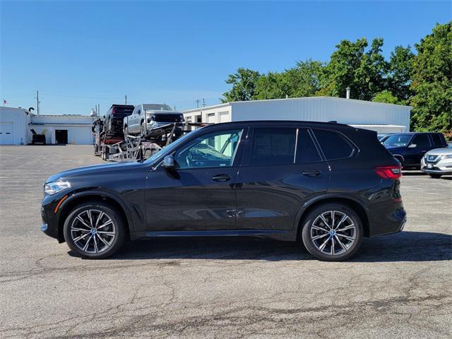 Photo of 2019 Black Sapphire Metallic BMW X5