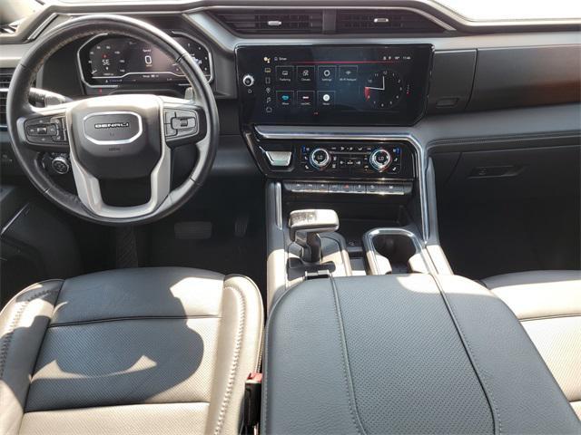 Photo of 2024 Summit White GMC Sierra 1500