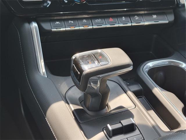 Photo of 2024 Summit White GMC Sierra 1500
