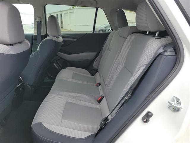 Photo of 2023 Crystal White Pearl Subaru Outback