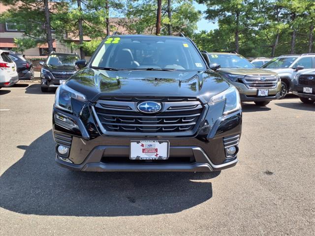 Photo of 2022 Crystal Black Silica Subaru Forester