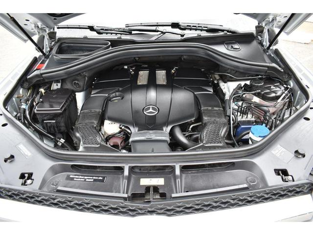 Photo of 2015 Iridium Silver Metallic Mercedes-Benz GL-Class