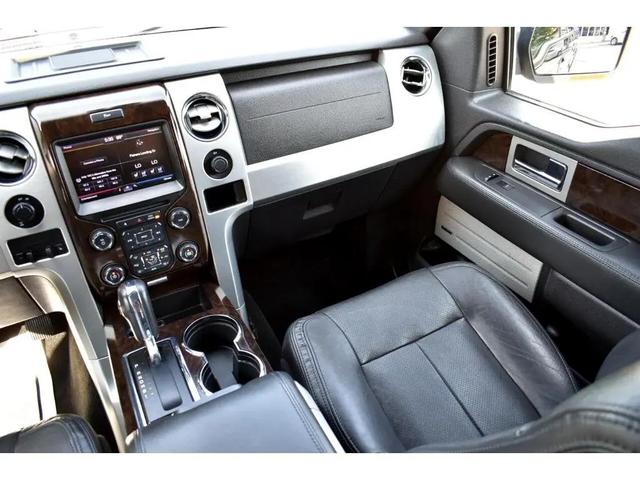Photo of 2013 Tuxedo Black Metallic Ford F-150