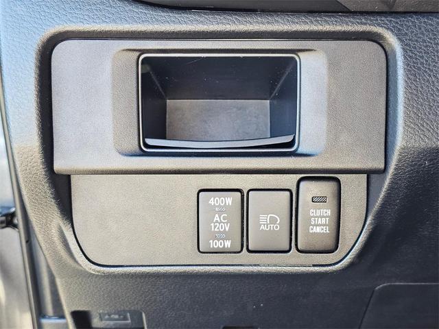 Photo of 2019 Gray Toyota Tacoma
