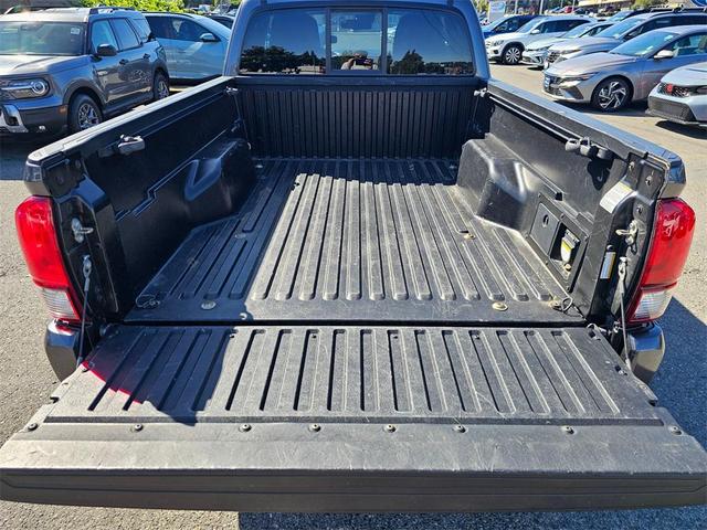 Photo of 2019 Gray Toyota Tacoma