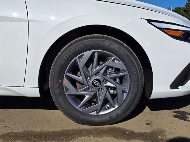 Photo of 2025 Serenity White Hyundai ELANTRA HEV