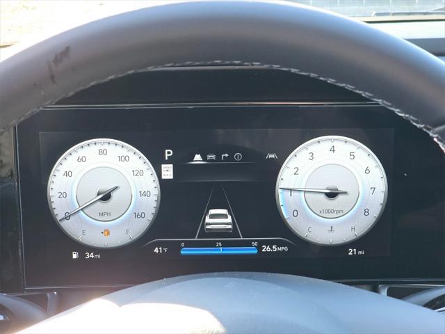Photo of 2025 Abyss Black Hyundai ELANTRA