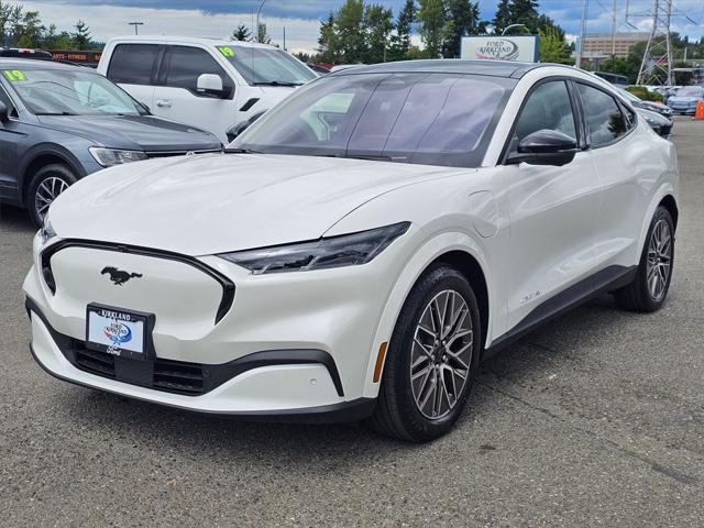 Photo of 2025 Star White Metallic Tri-Coat Ford Mustang Mach-E