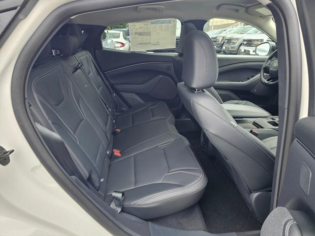 Photo of 2025 Star White Metallic Tri-Coat Ford Mustang Mach-E